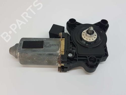 Rudehejsemotor forskærm højre MERCEDES-BENZ S-CLASS (W220, V220) S 320 (220.065, 220.165) | BP6703234E20