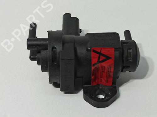 Electronic sensor LAND ROVER RANGE ROVER VELAR (L560) 2.0 D240 SD4 4x4 | BP29130129M84
