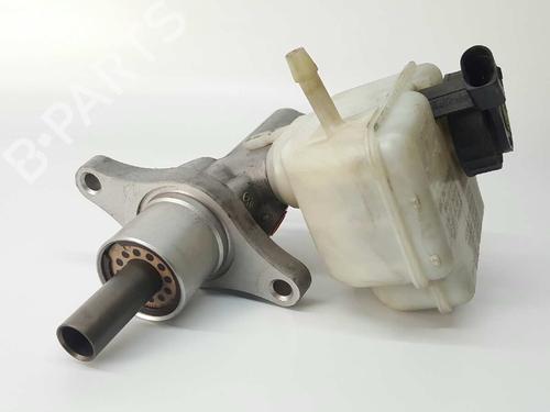 Brake master cylinder VW GOLF VI (5K1) 2.0 TDI | BP2754840M77 