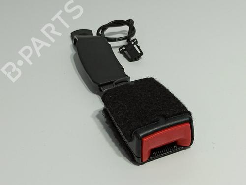 Used Seat buckle AUDI A1 Sportback (8XA, 8XF) 1.6 TDI (115 hp) 26311293
