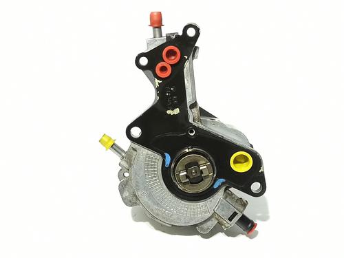 Used Vacuum pump SEAT IBIZA III (6L1) 1.9 TDI (100 hp) 32173073