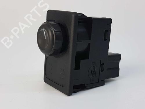 Mirror switch NISSAN X-TRAIL I (T30) 2.2 DCi | BP4502972I25