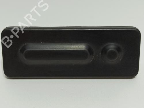 Tailgate handle CITROËN C5 AIRCROSS (A_) 2.0 BlueHDi 180 (AJEHZR) 9816255980 | 3056000303