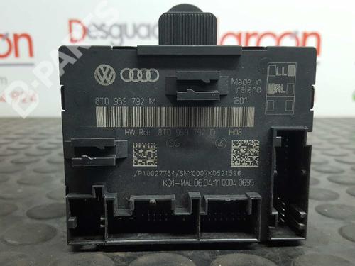 Dør styreenhed AUDI A4 B8 (8K2) 2.0 TDI (120 hp) 2783768