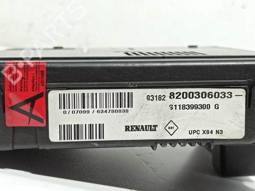 Sikringsdåse RENAULT MEGANE II (BM0/1_, CM0/1_) 1.5 dCi (BM0F, BM0T, BM2B, CM0F, CM0T) | BP29320417E1 