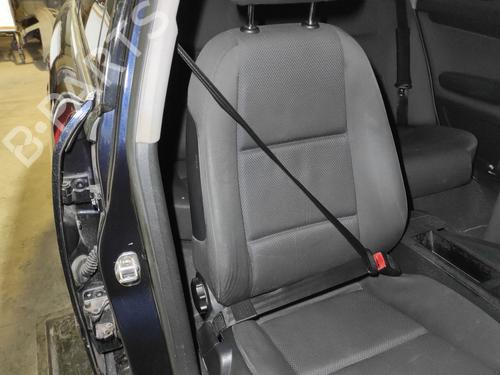 front-right-seatbelt-audi-a4-b6-8e2-2000-2001-2002-2003-2004-2005-33130485 main image