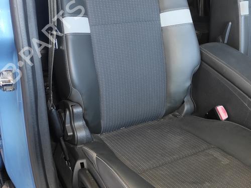right-front-seat-renault-scenic-iii-jz01_-15-dci-2008-2009-2010-2011-2012-2013-2014-2015-2016-20610331 main image