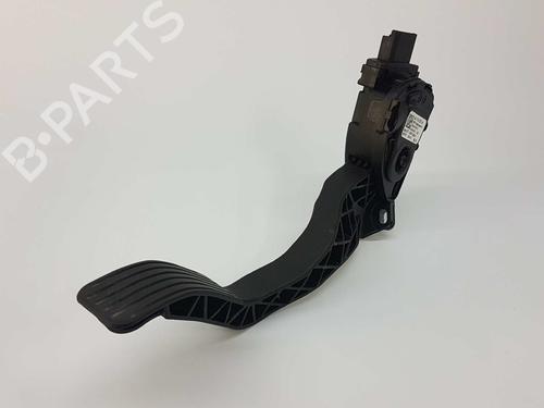 Used Pedal PEUGEOT 308 I (4A_, 4C_) 1.6 HDi (109 hp) 8154908