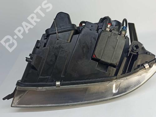 Right headlight AUDI A6 C5 (4B2) 2.5 TDI quattro | BP8119543C29 