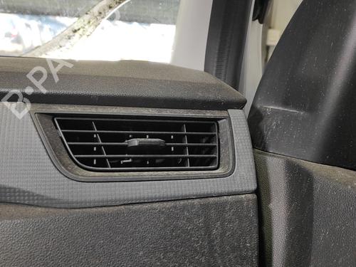 air-vent-renault-express-box-bodympv-2021-36143001 main image