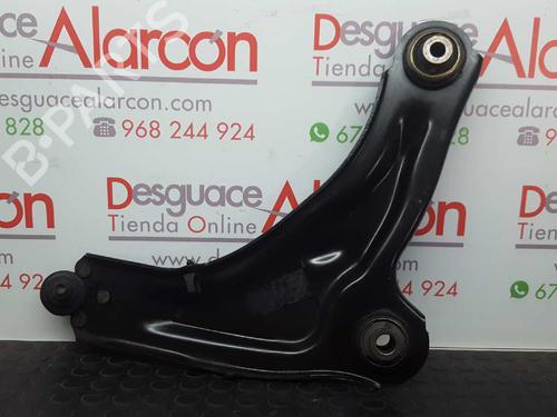 Used Right front suspension arm RENAULT LAGUNA II Grandtour (KG0/1_) 2.2 dCi (KG0F) (150 hp) 2750876