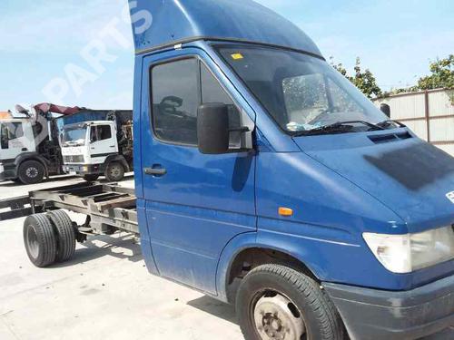 Left front brake caliper MERCEDES-BENZ SPRINTER 4-t Platform/Chassis (B904) 410 D | BP11543026M105 