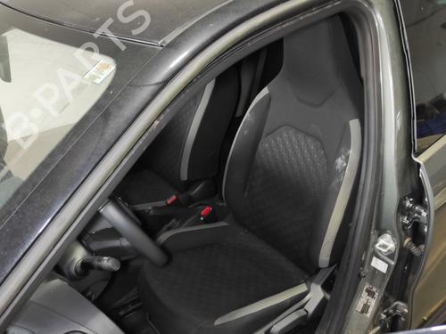 sde-venstre-fortil-toyota-aygo-x-_b7_-2022-29415405 main image