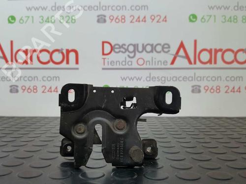 Used Hood lock AUDI A4 B5 Avant (8D5) 1.9 TDI (110 hp) 8776474