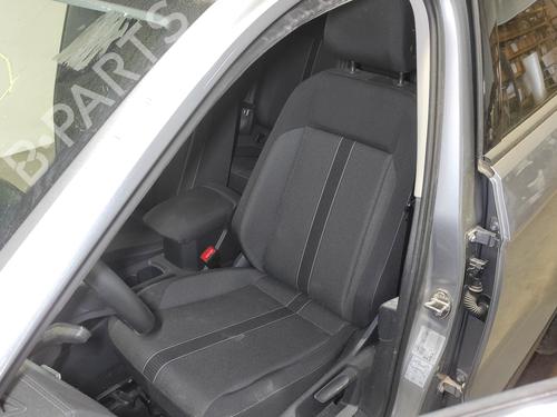 left-front-seat-vw-t-roc-a11-d11-2017-28062907 main image