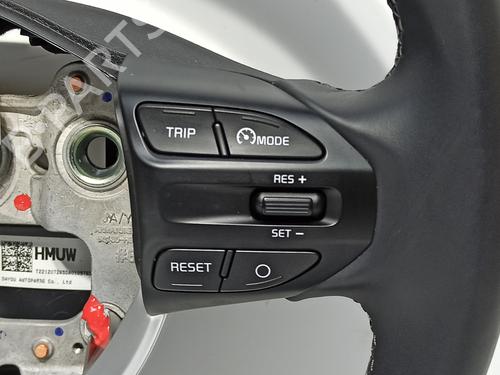 Steering wheel KIA STONIC (YB) 1.2 CVVT | BP13736941C49
