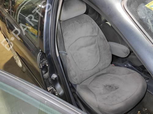 sde-hjre-fortil-citroen-c5-i-dc_-2001-2002-2003-2004-2005-24303051 main image