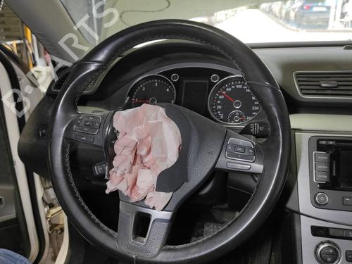 Steering wheel VW PASSAT B7 (362) 2.0 TDI | BP38051156C49 - Image 2