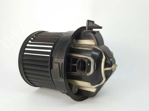 Used Heater blower motor PEUGEOT 308 I (4A_, 4C_) 1.6 HDi (92 hp) 5233070