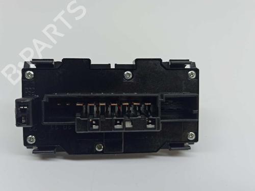 Warning switch MERCEDES-BENZ E-CLASS (W210) E 290 Turbo-D (210.017) | BP6798658I22
