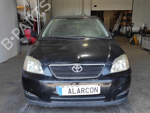 Brugte TOYOTA COROLLA (_E12_) 2.0 D-4D (CDE120_, CDE120R) (90 hp) 4282778