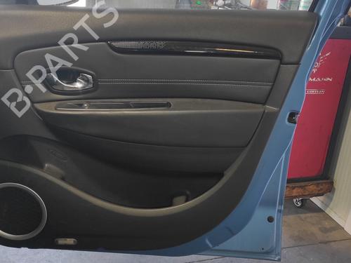 right-front-door-panel-renault-scenic-iii-jz01_-15-dci-2008-2009-2010-2011-2012-2013-2014-2015-2016-20610342 main image