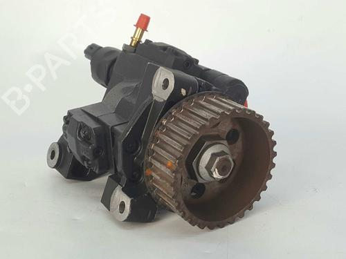 Pompe à injection RENAULT MEGANE II Saloon (LM0/1_) 1.5 dCi (LM1E) (106 hp) 9232143