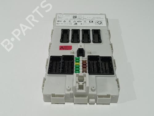 Used Fuse box BMW X2 (F39) sDrive 18 i (140 hp) 18166518