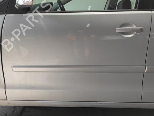Left front door VW POLO IV (9N_, 9A_) 1.4 16V | BP26512561C2
