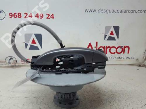 Front right exterior door handle VW GOLF VI (5K1) 2.0 TDI | BP2749423C129 