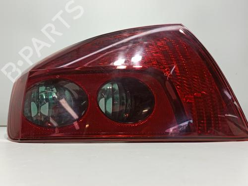 Used Left taillight PEUGEOT 407 (6D_) 2.0 HDi 135 (6DRHRH, 6DRHRE, 6DRHRG, 6DRHRJ) (136 hp) 21784227