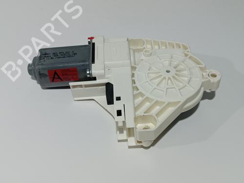 BP29963847E23 main image