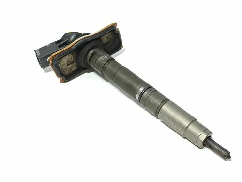 Used Injector AUDI A4 B8 (8K2) 2.0 TDI (143 hp) 29442873