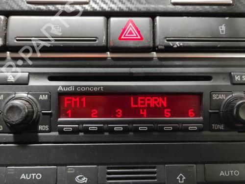 Radio AUDI A4 B6 Convertible (8H7) 2.5 TDI | BP15048343E6 