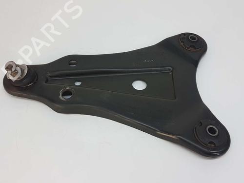 Venstre bagtil bærearm RENAULT TWIZY (MAM_) 80 (11 hp) 10138228