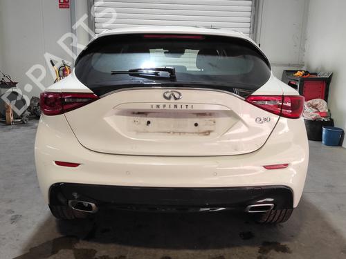 Gebruikte INFINITI Q30 1.5 D (109 hp) 4282248 Onderdelen
