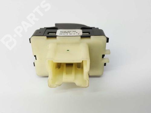 Right front window switch RENAULT CLIO IV (BH_) 1.5 dCi 75 | BP3455593I26 