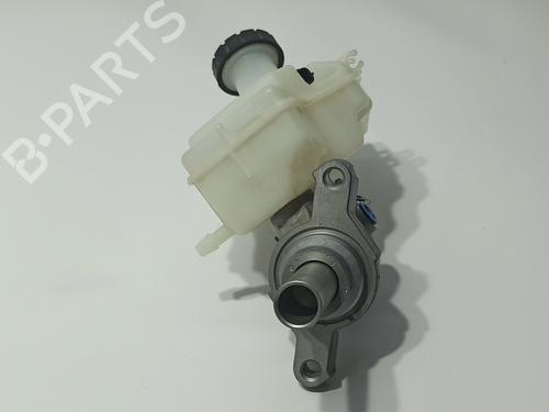 Brake master cylinder RENAULT CLIO V (B7_) 1.0 TCe 100 (B7MT) | BP15942477M77