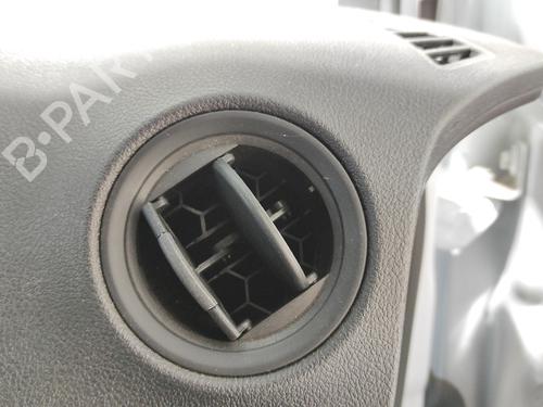 air-vent-ford-tourneo-courier-b460-mpv-15-tdci-2014-22593600 main image