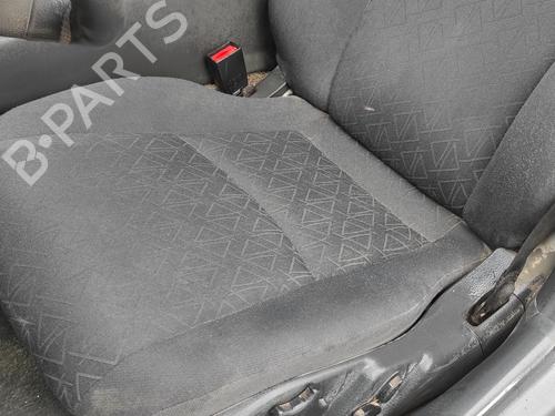Used Left front seat Left front seat MERCEDES-BENZ C-CLASS (W203) C 220 CDI (203.006) (136 hp) 18544314 18544314
