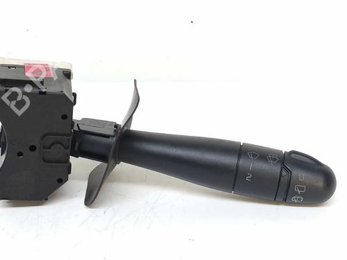 Used Steering column stalk RENAULT CLIO II (BB_, CB_) 1.2 (BB0A, BB0F, BB10, BB1K, BB28, BB2D, BB2H, CB0A,... (58 hp) 10738081