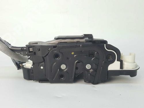 Used Front left lock SKODA FABIA III (NJ3) 1.2 TSI (90 hp) 8874339