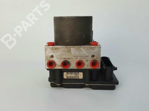 Used ABS pump NISSAN ALMERA II Hatchback (N16) 1.5 dCi (82 hp) 8313074
