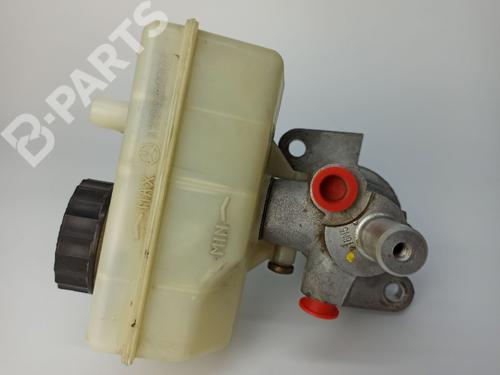 Used Brake master cylinder MERCEDES-BENZ S-CLASS (W220) S 320 CDI (220.026, 220.126) (197 hp) 5085552