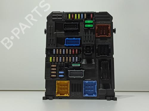 Used Fuse box OPEL CORSA F (P2JO) 1.2 (68) (101 hp) 25796315
