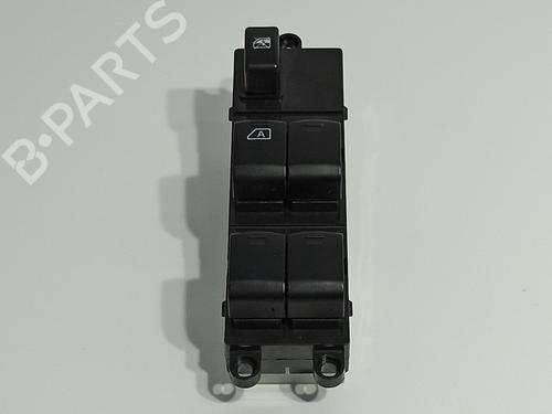 Used Left front window switch NISSAN QASHQAI I (J10, NJ10) 1.5 dCi (106 hp) 26404601