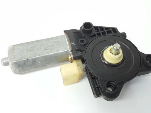 Rudehejsemotor bagstkærm højre MERCEDES-BENZ C-CLASS (W203) C 220 CDI (203.008) | BP4468530E22