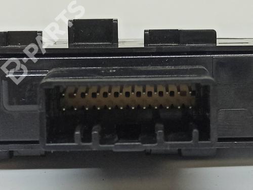 Switch RENAULT MEGANE IV Hatchback (B9A/M/N_) 1.5 Blue dCi 115 (B9A6) | BP10865997I30 