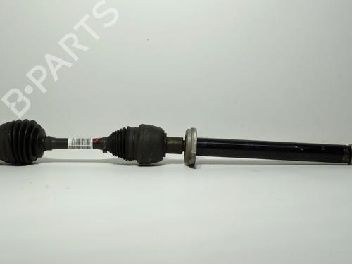 Used Right front driveshaft MERCEDES-BENZ B-CLASS Sports Tourer (W246, W242) B 200 CDI / d (246.208) (136 hp) 32343189