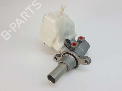 Used Brake master cylinder PEUGEOT 308 SW II (LC_, LJ_, LR_, LX_, L4_) 1.6 BlueHDi 120 (120 hp) 8624072